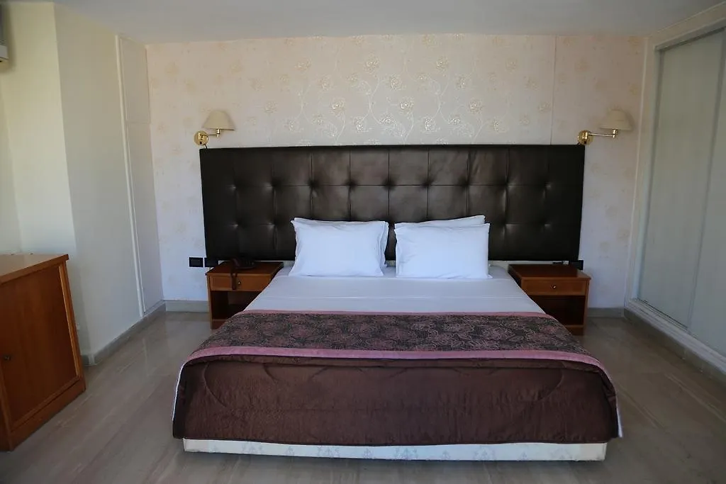Charles Hotel Beirut 3*,  Lebanon